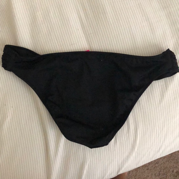 VS swim bottom - Picture 3 of 3